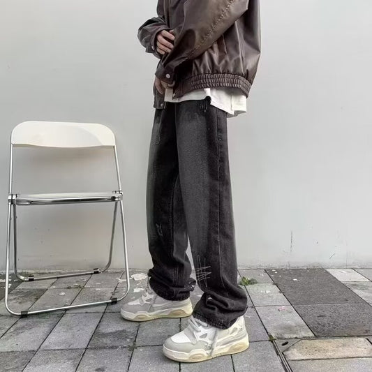 Distressed Black Baggy Jeans: Urban Street Style Essential